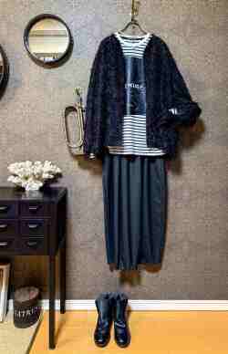 LOOK 02